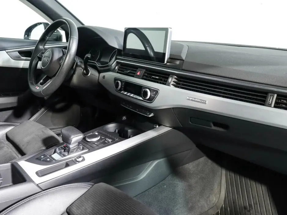 Audi A4, 2019 г.