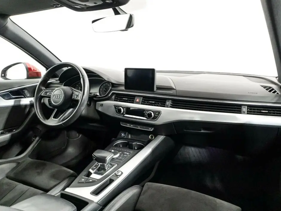 Audi A4, 2015 г.
