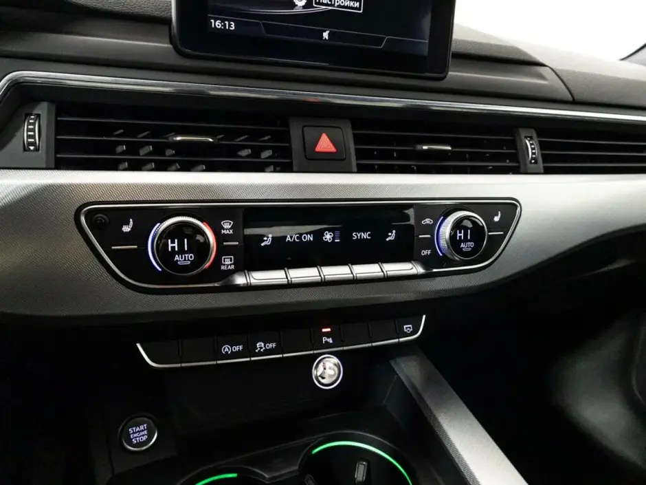 Audi A4, 2015 г.