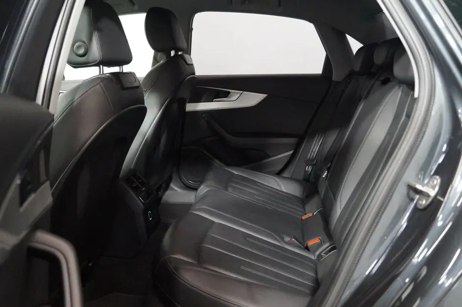 Audi A4, 2018 г.