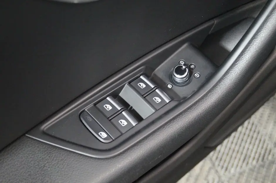 Audi A4, 2018 г.