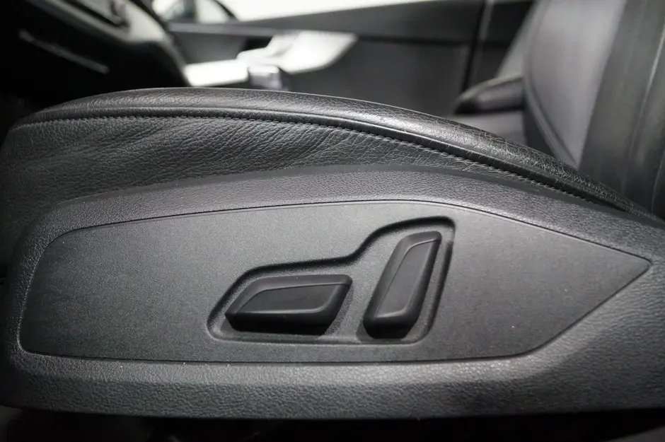 Audi A4, 2018 г.
