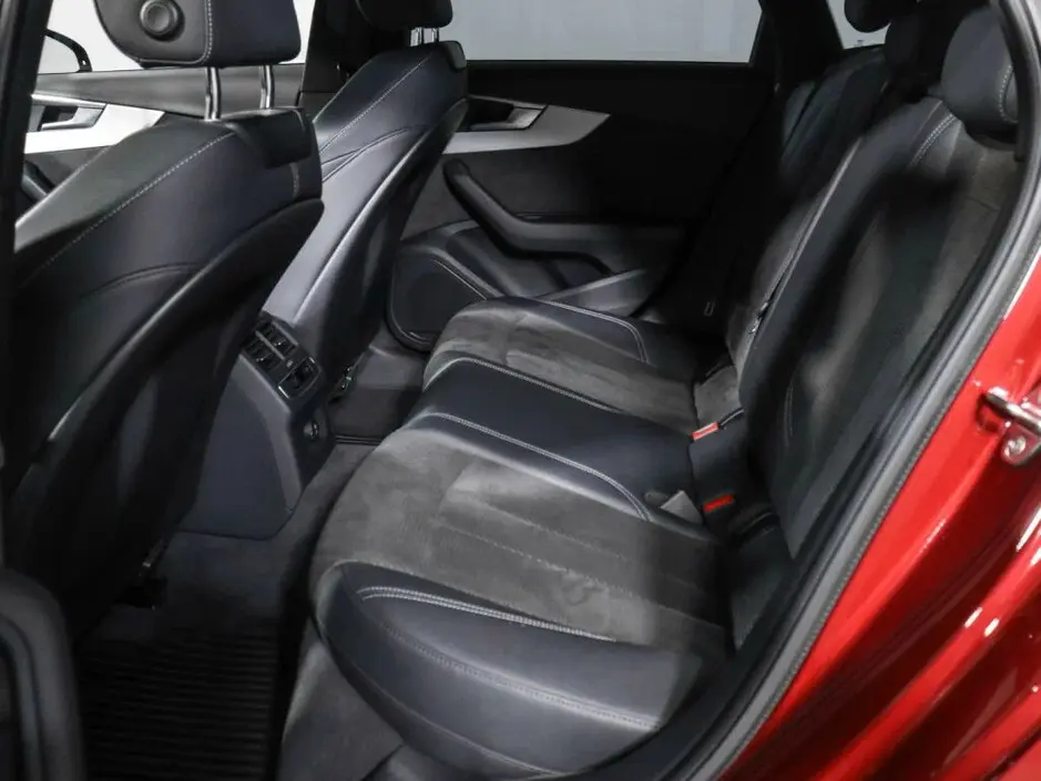 Audi A4, 2018 г.