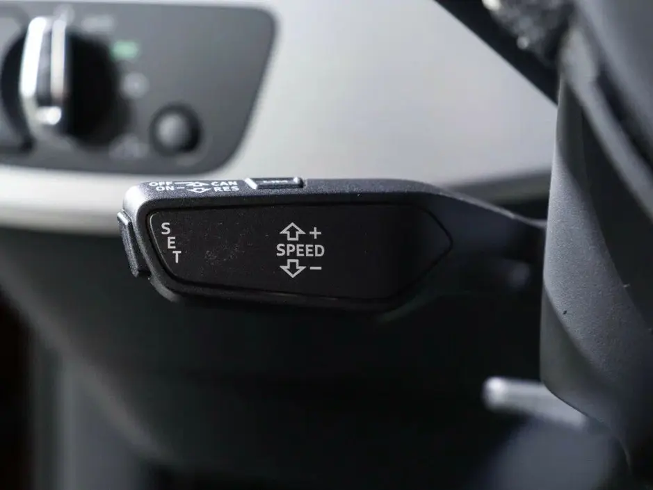 Audi A4, 2018 г.