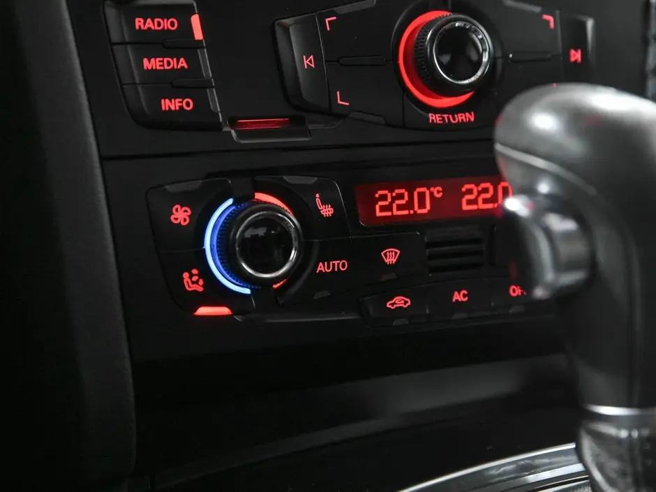 Audi A4, 2010 г.