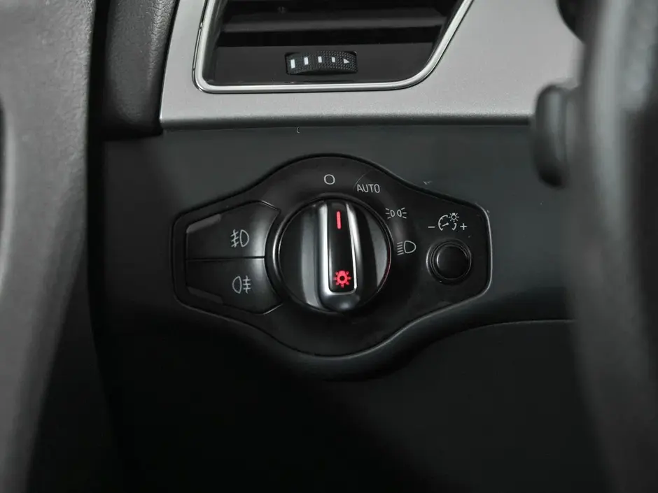 Audi A4, 2010 г.