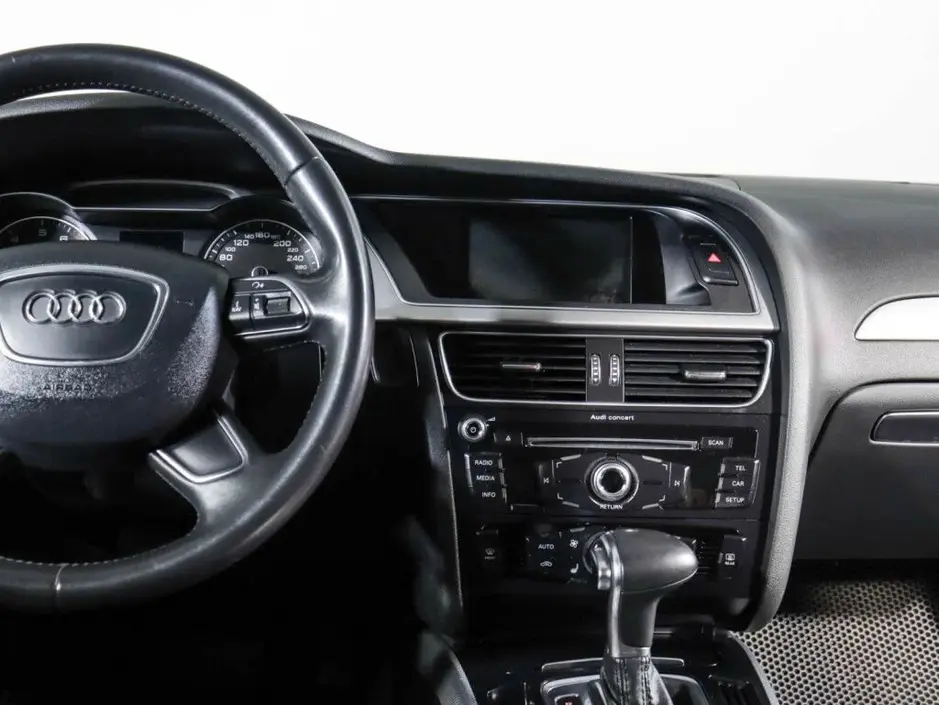 Audi A4, 2013 г.