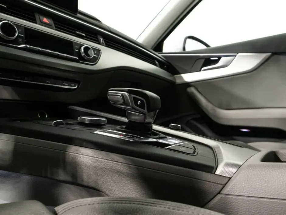 Audi A4, 2015 г.