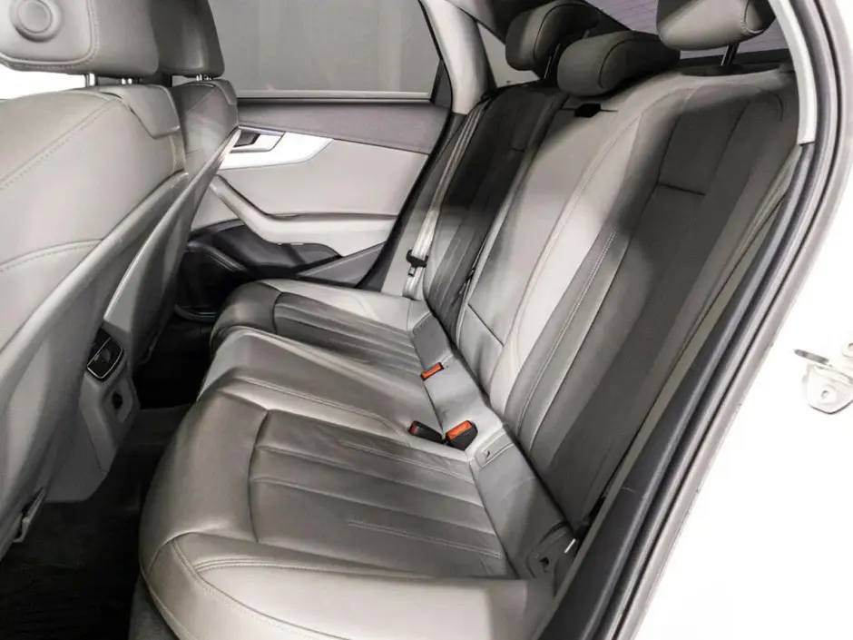 Audi A4, 2015 г.
