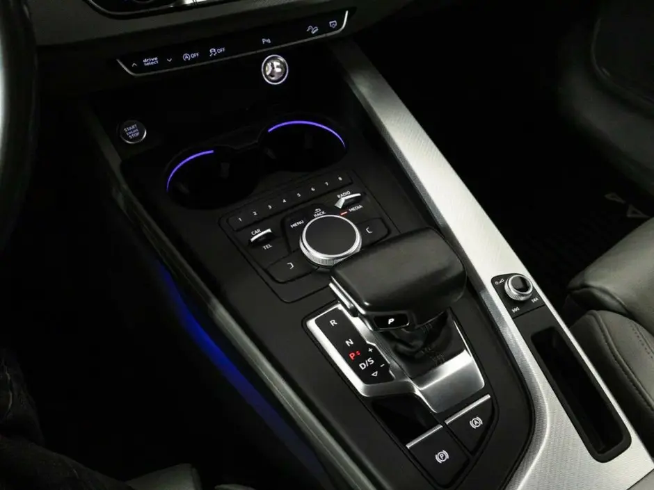 Audi A4, 2015 г.