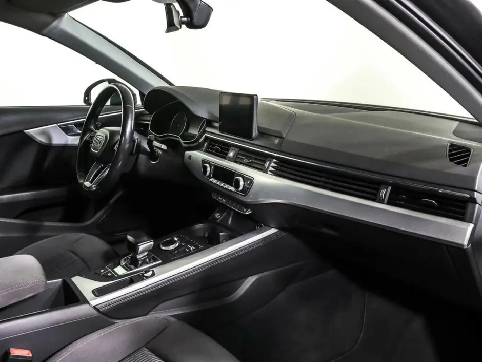 Audi A4, 2016 г.