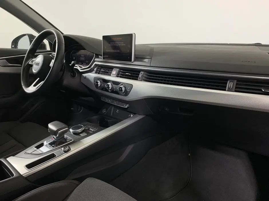 Audi A4, 2019 г.