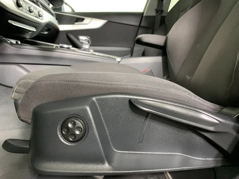 Audi A4, 2019 г.