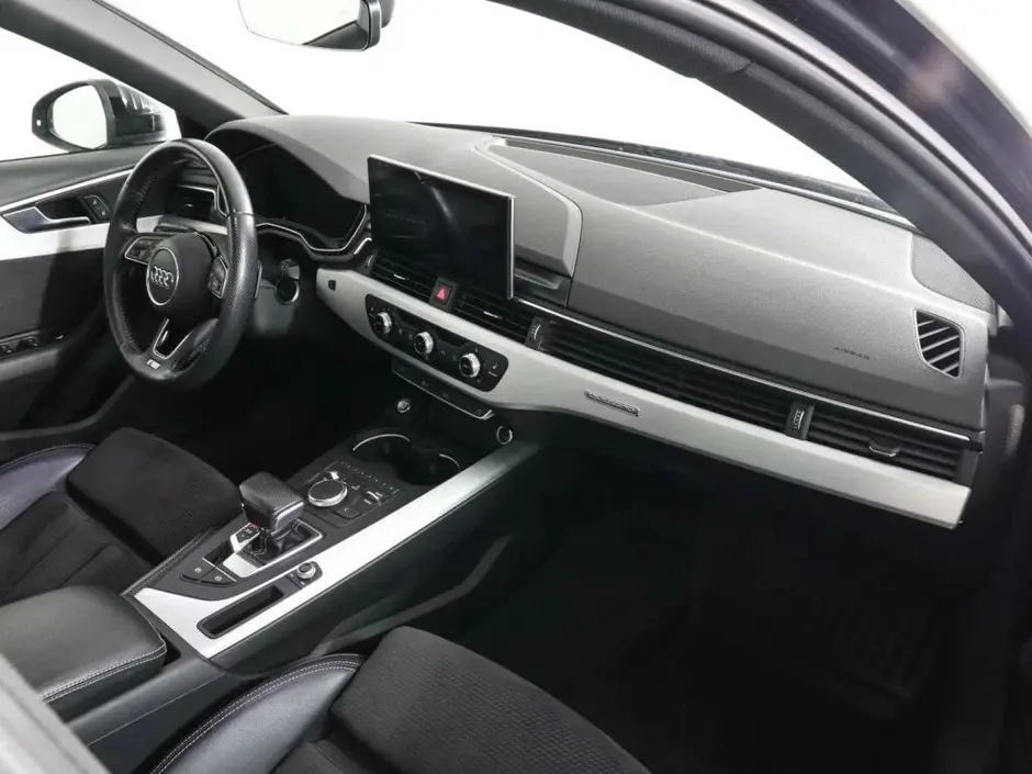 Audi A4, 2018 г.