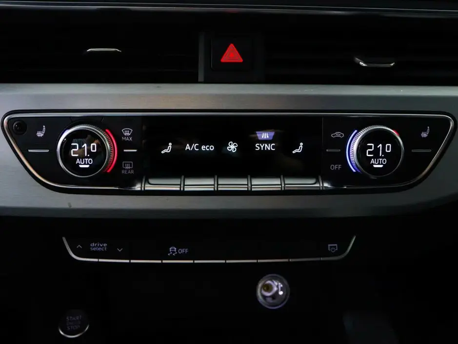 Audi A4, 2017 г.