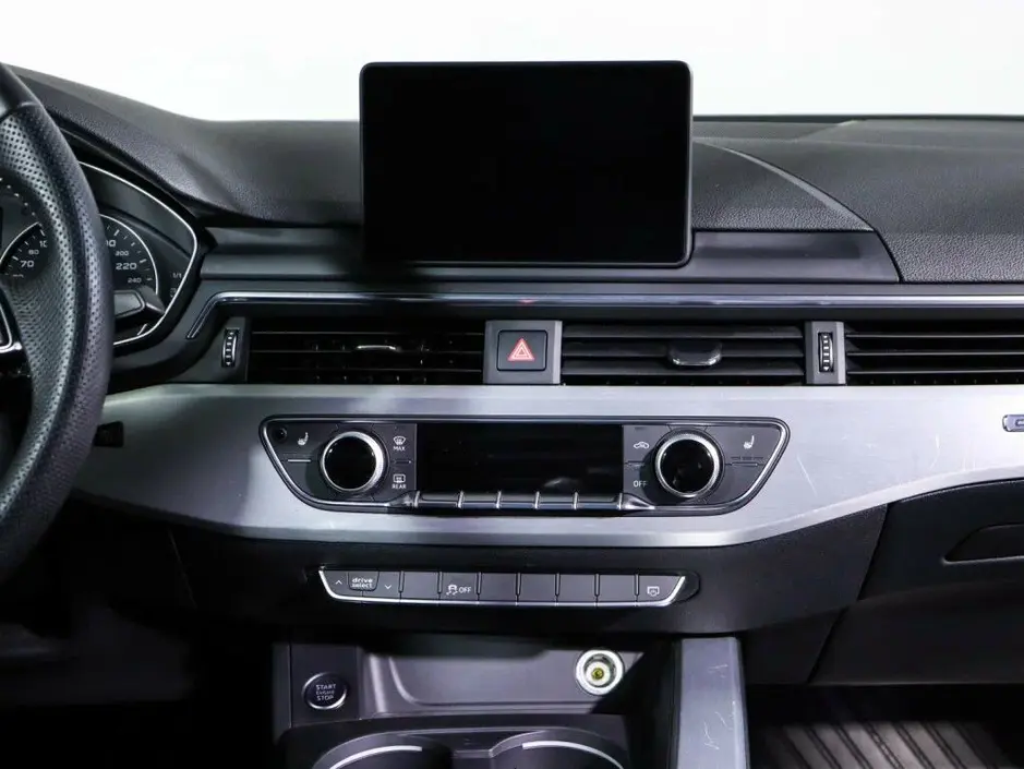 Audi A4, 2017 г.