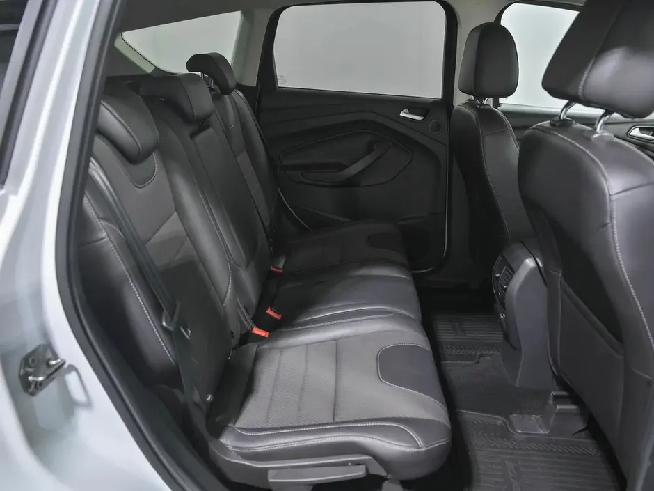 Ford Kuga, 2016 г.