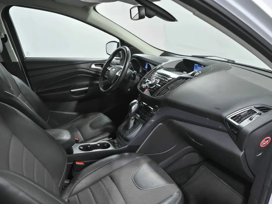 Ford Kuga, 2016 г.