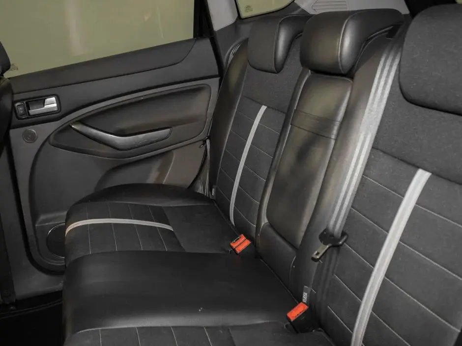 Ford Kuga, 2012 г.