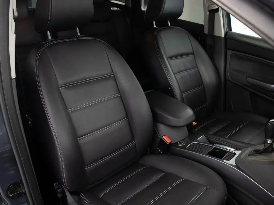 Ford Kuga, 2011 г.