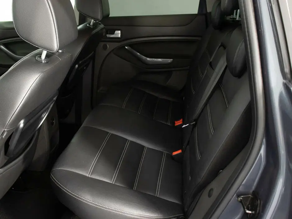 Ford Kuga, 2011 г.