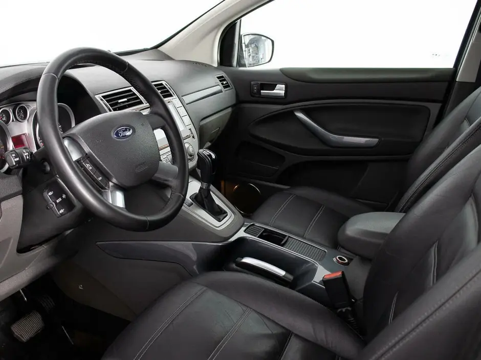 Ford Kuga, 2011 г.