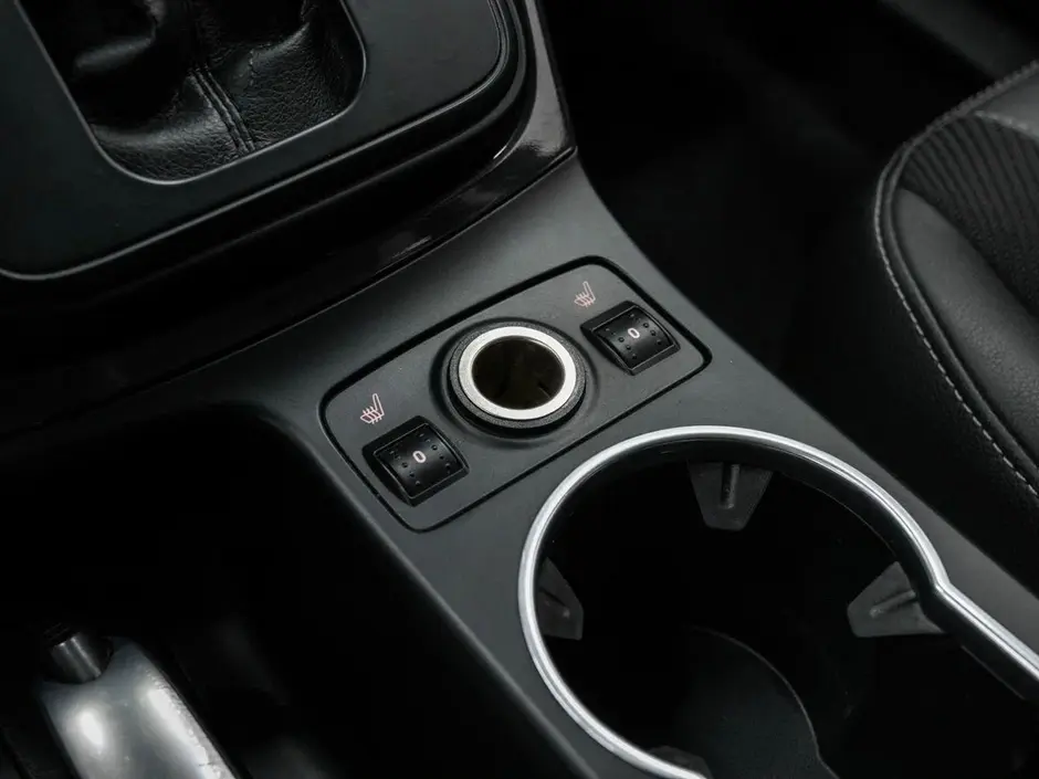 Ford Kuga, 2015 г.