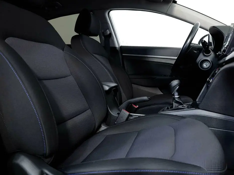 Hyundai Elantra, 2018 г.
