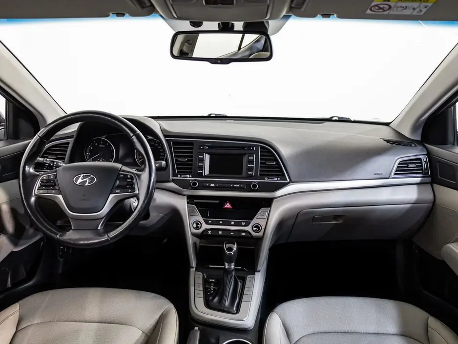 Hyundai Elantra, 2018 г.