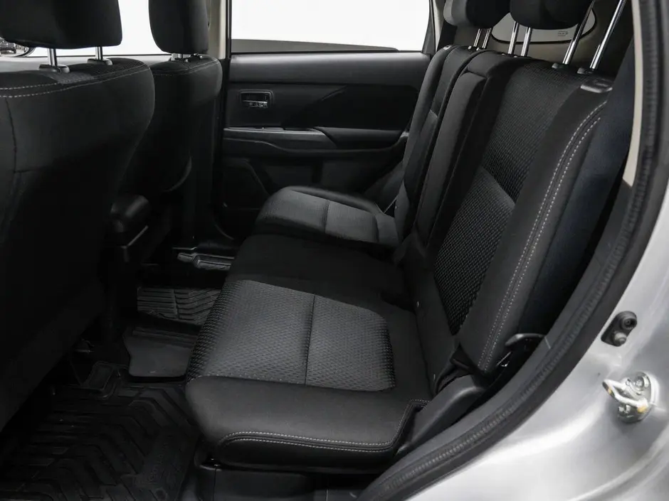 Mitsubishi Outlander, 2018 г.