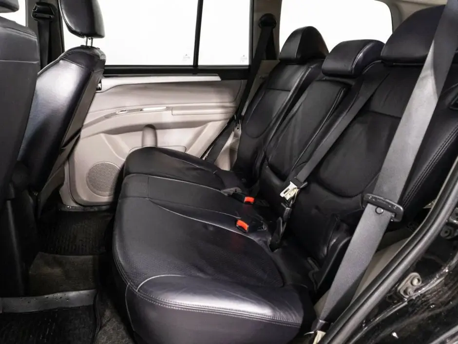 Mitsubishi Pajero Sport, 2011 г.