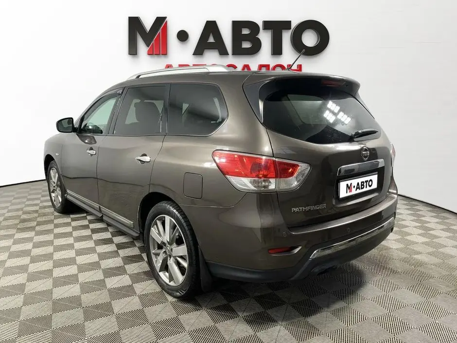 Nissan Pathfinder, 2013 г.