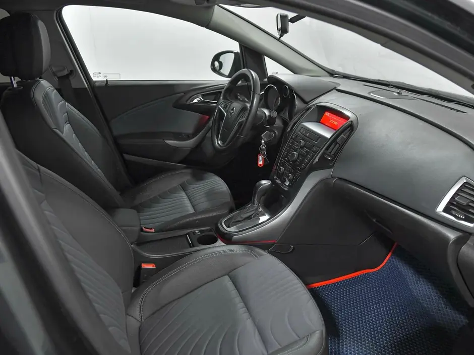 Opel Astra, 2013 г.