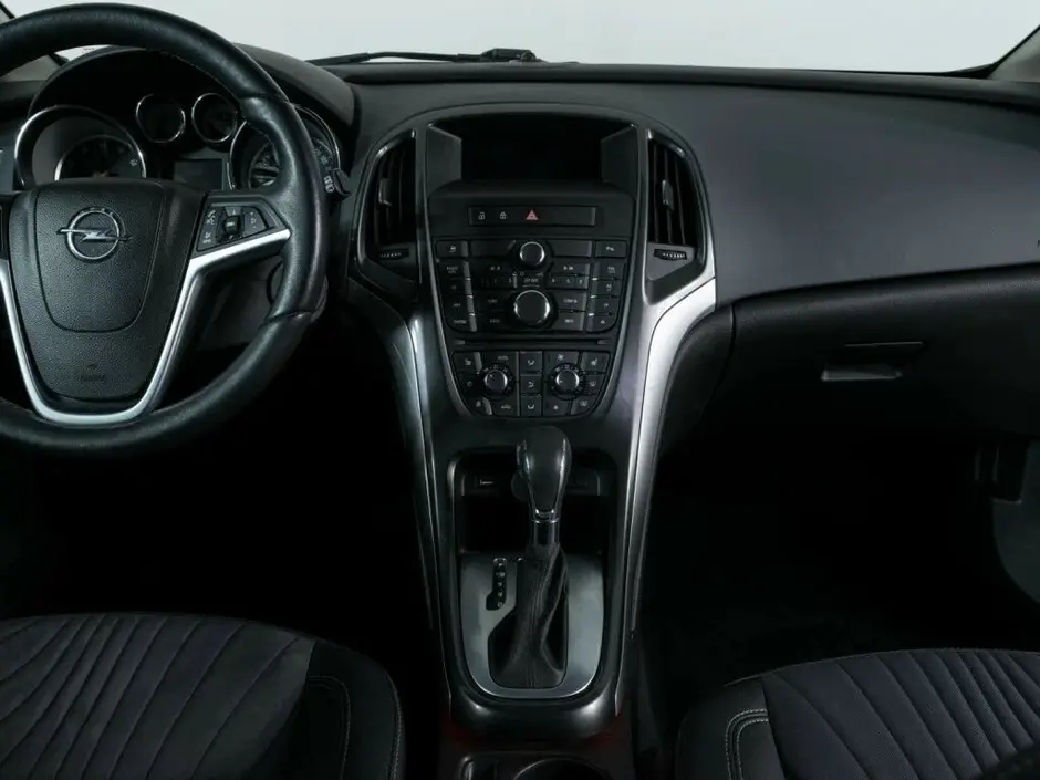 Opel Astra, 2013 г.