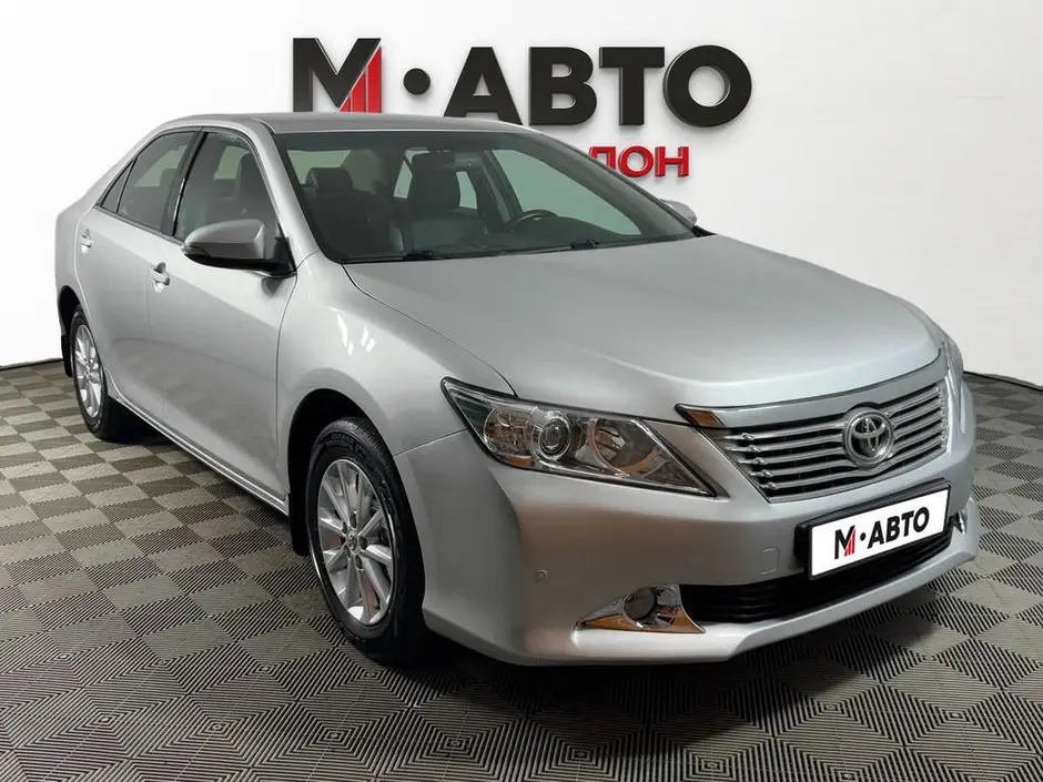 Toyota Camry, 2014 г.