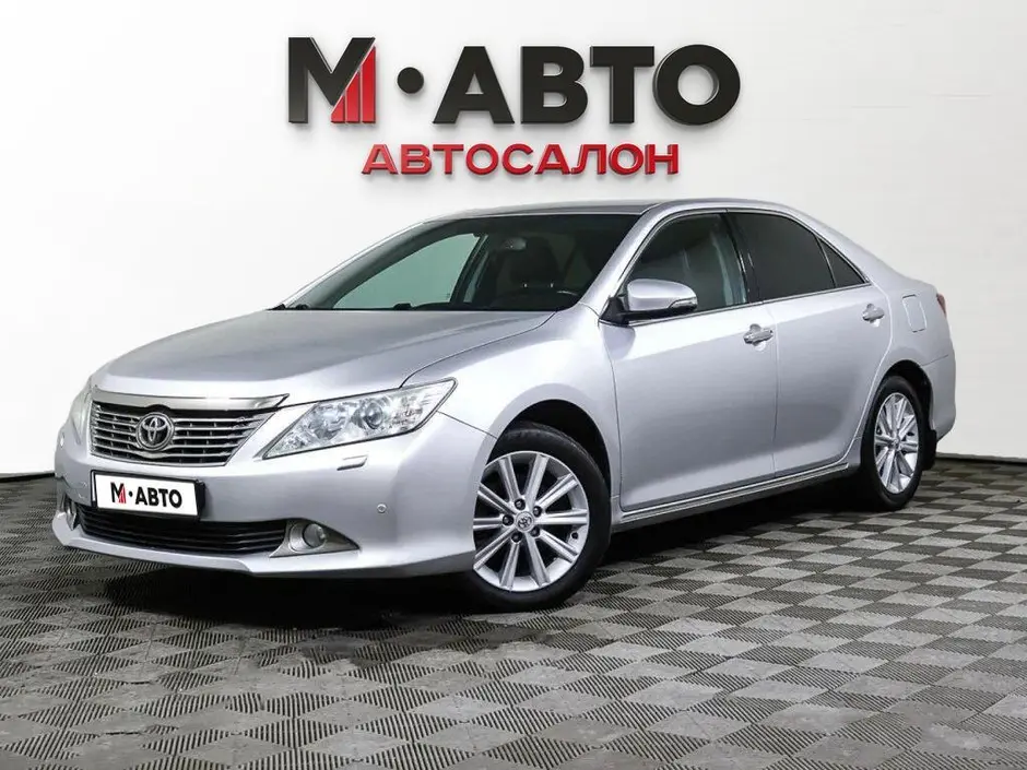 Toyota Camry, 2013 г.