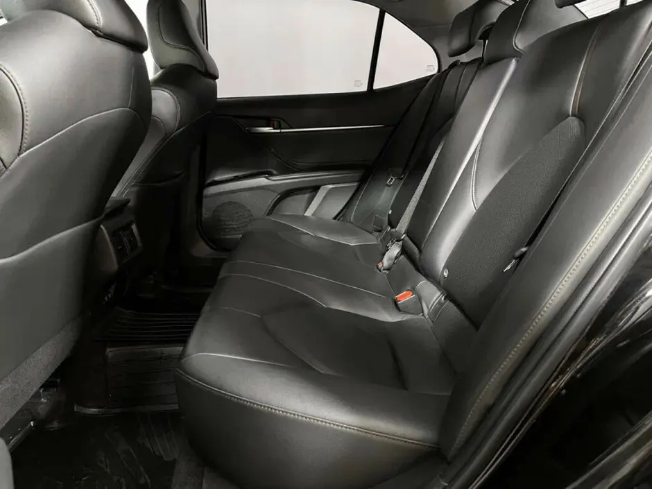 Toyota Camry, 2019 г.