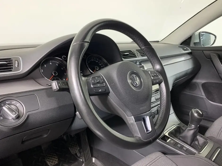 Volkswagen Passat, 2013 г.
