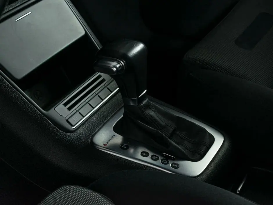 Volkswagen Tiguan, 2010 г.