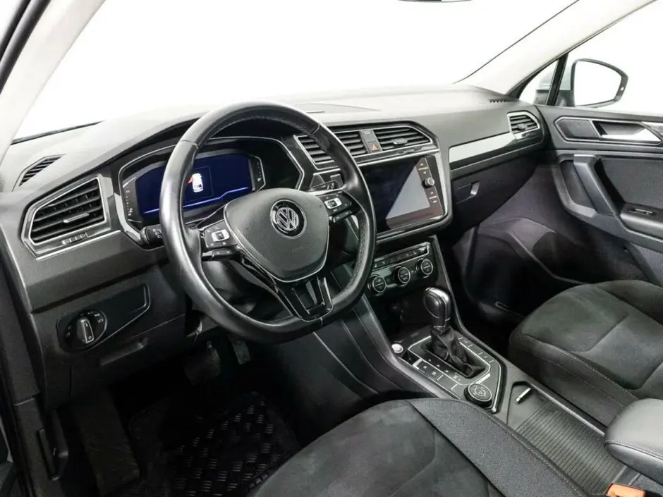 Volkswagen Tiguan, 2018 г.