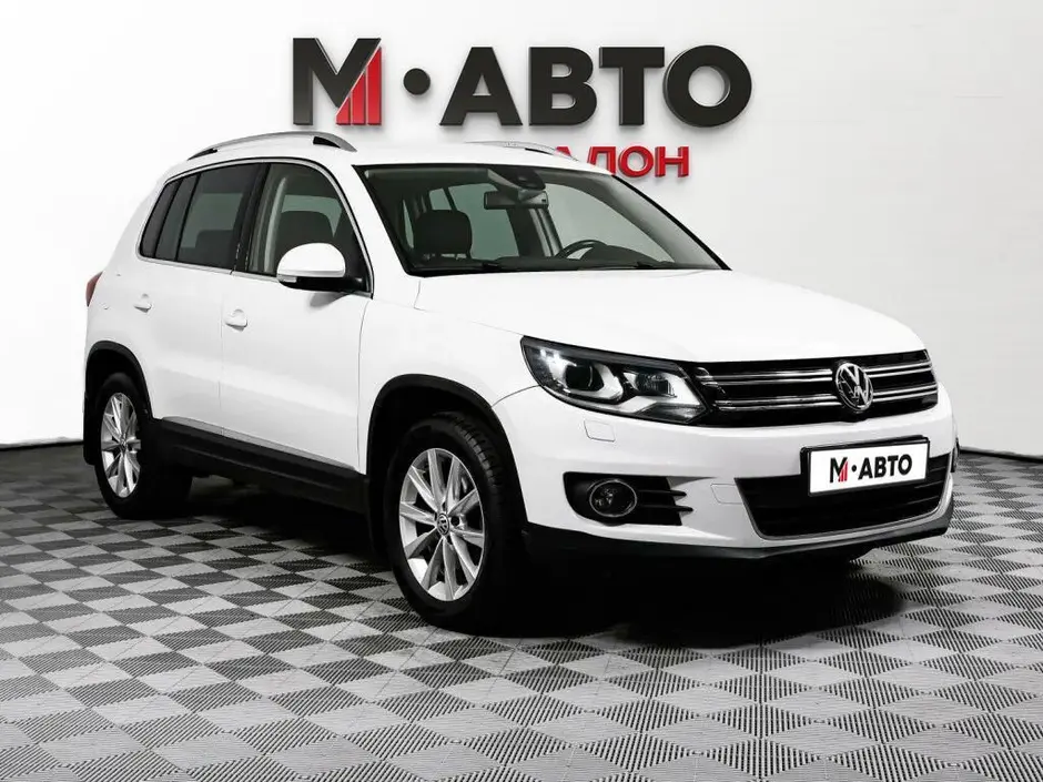 Volkswagen Tiguan, 2015 г.