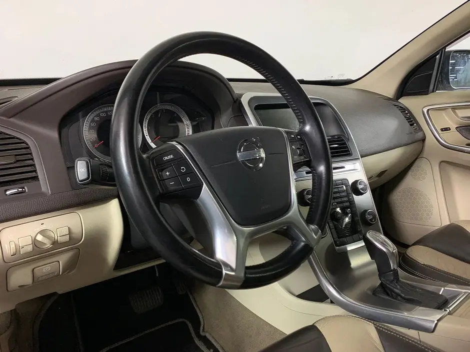 Volvo XC60, 2013 г.