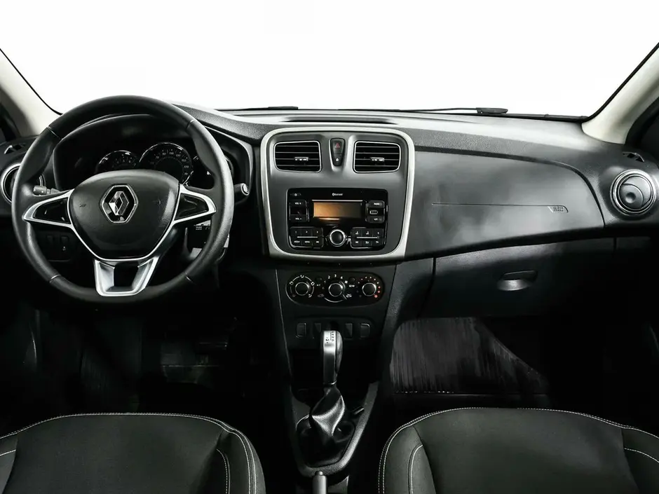 Renault Logan, 2022 г.