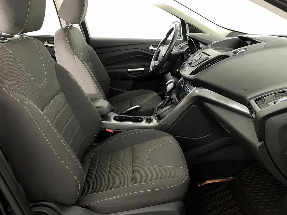 Ford Kuga, 2016 г.
