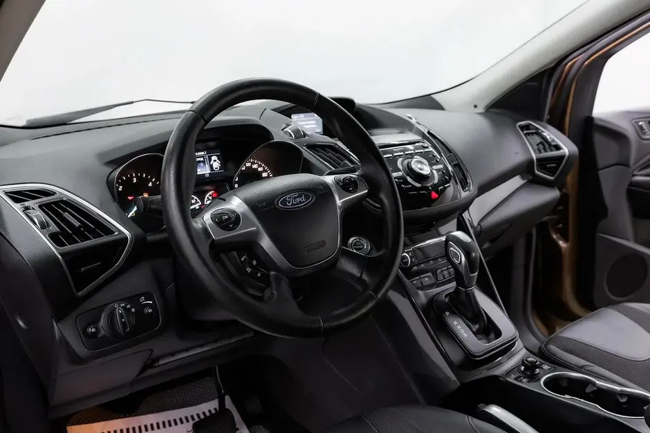 Ford Kuga, 2013 г.