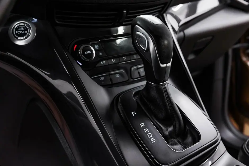 Ford Kuga, 2013 г.