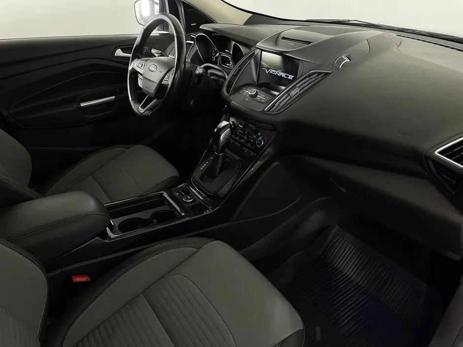 Ford Kuga, 2017 г.