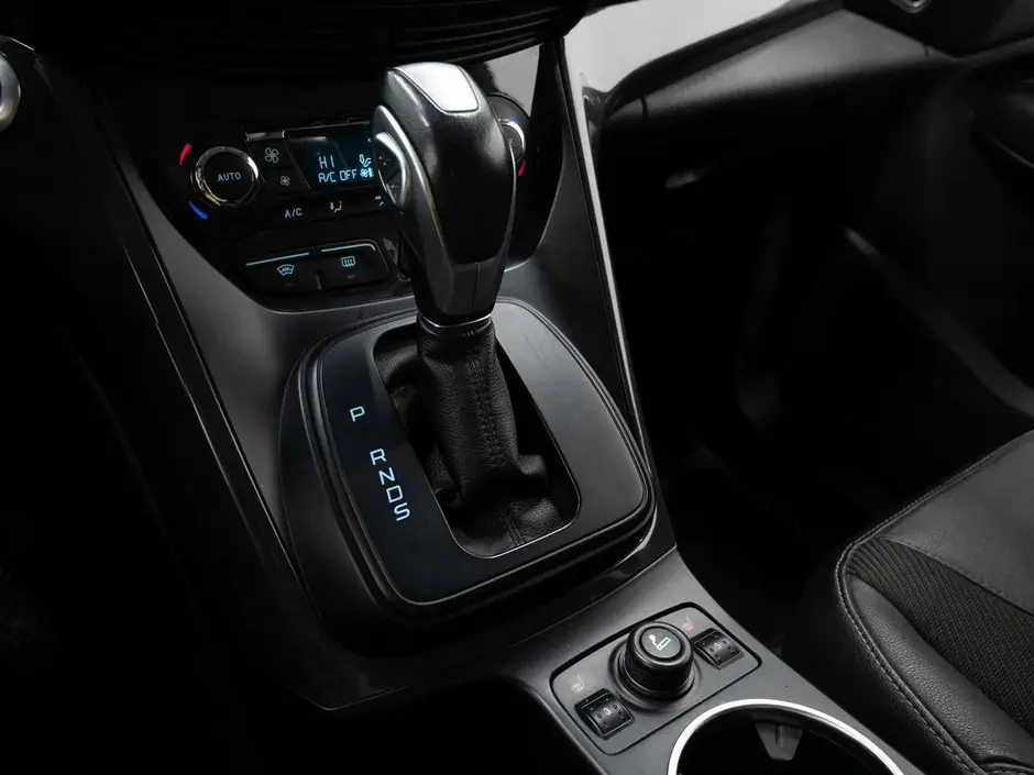 Ford Kuga, 2013 г.