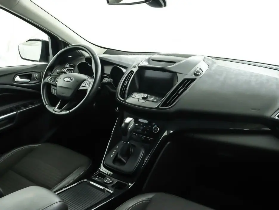 Ford Kuga, 2017 г.
