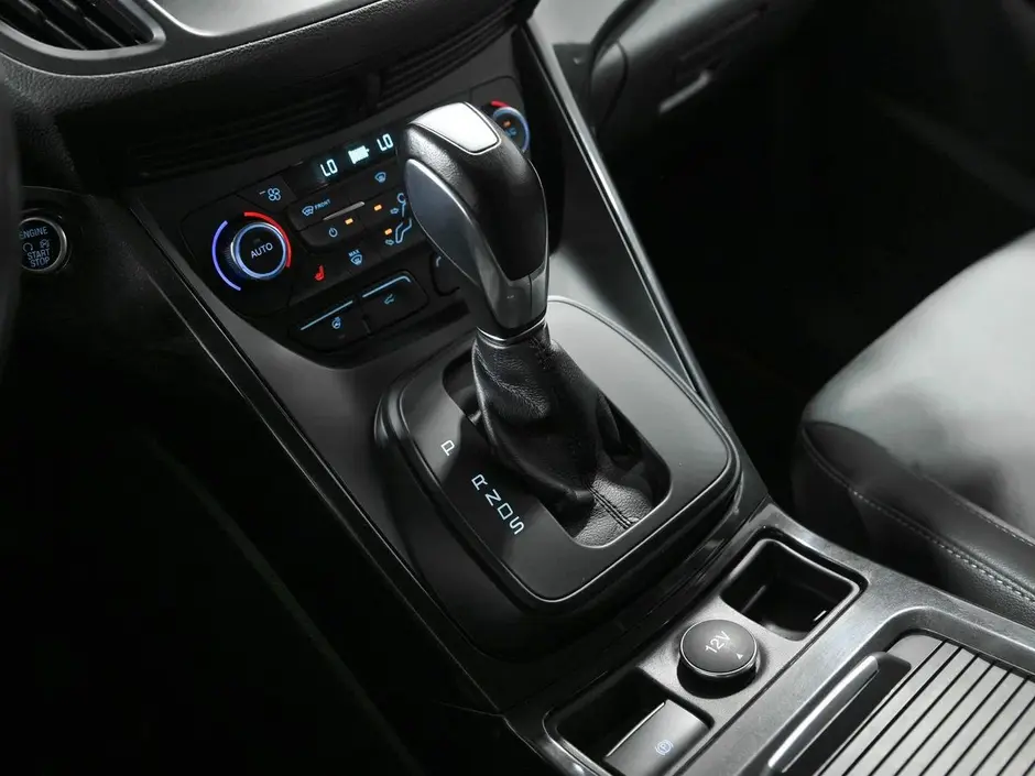 Ford Kuga, 2017 г.